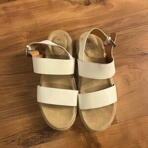 Time and Tru White Strap Sandals